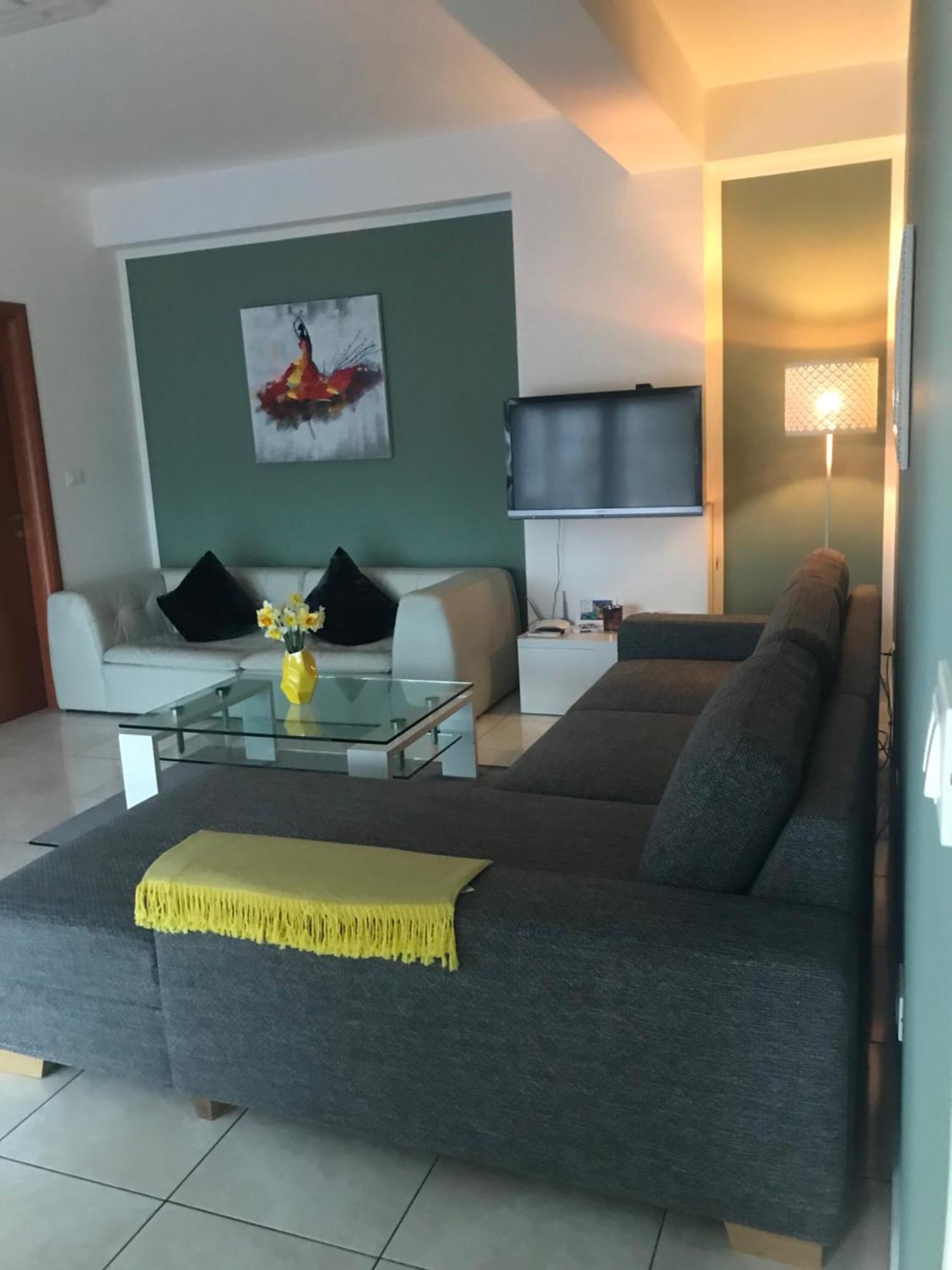 Apartments Villa Lili Umag Bagian luar foto